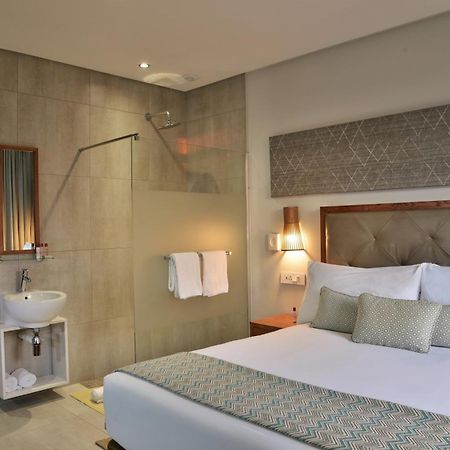 Cresta Maun Hotel Екстериор снимка