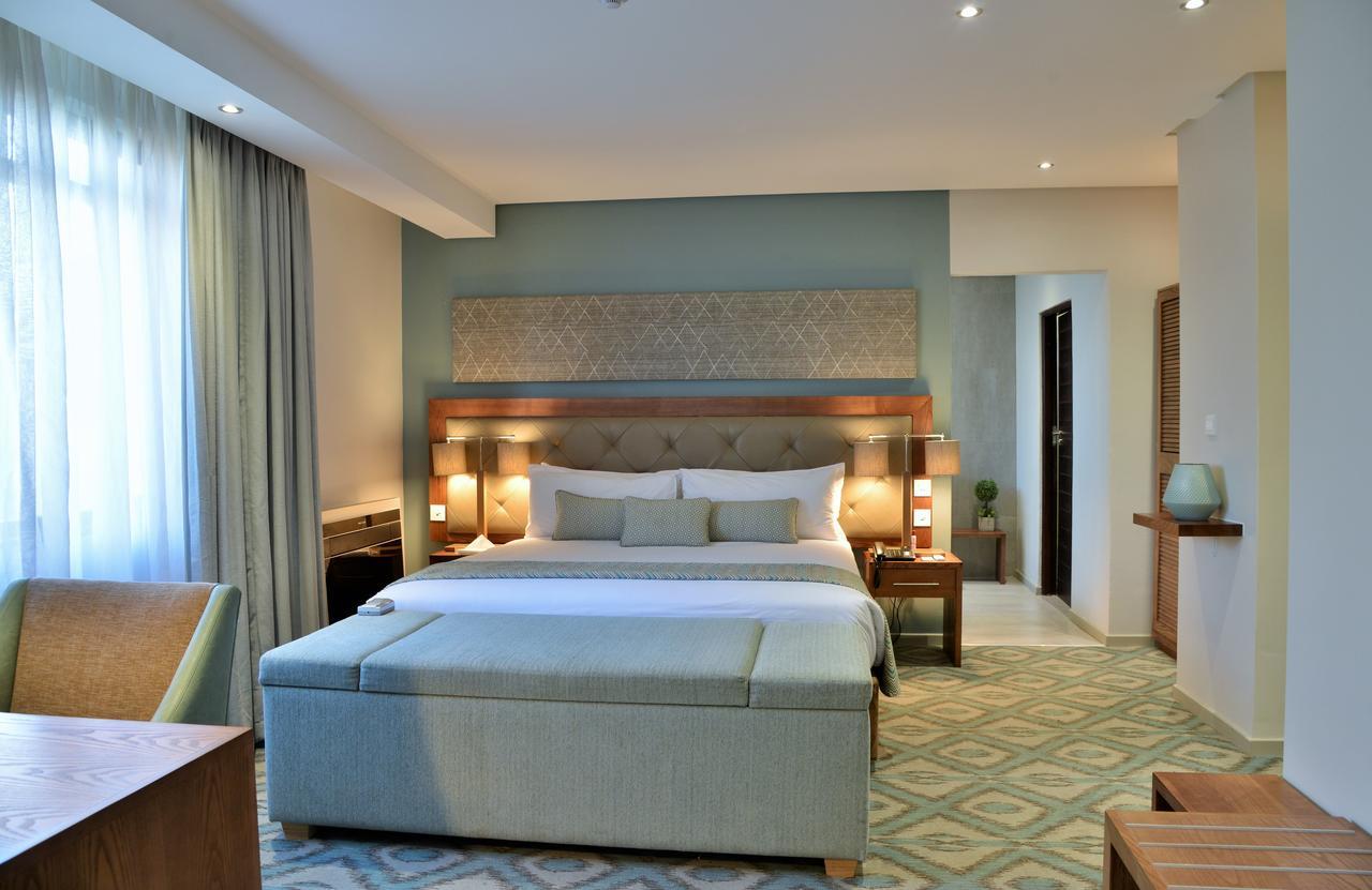 Cresta Maun Hotel Екстериор снимка